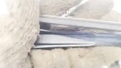 Second-hand car spare part left front windshield wiper arm for bmw 3 (e30) m3 2.3 oem iam references 13139725lh  