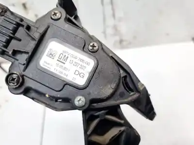 Автозапчастина б/у педаль акселератора для opel insignia a (g09) 2.0 cdti (68) посилання на oem iam 13237352  