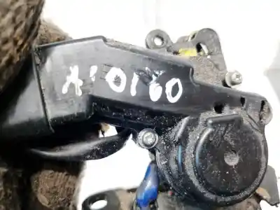 Second-hand car spare part trunk lock for toyota corolla (e12) 2.0 d-4d sol berlina oem iam references   