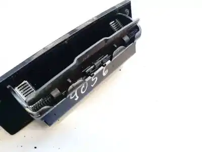 Автозапчасти б/у пепельница за audi a5 cabriolet (8f7) 2.0 tdi ссылки oem iam 8k0857961  
