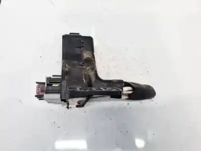 Pezzo di ricambio per auto di seconda mano scatola relè/fusibili per toyota corolla (e12) 2.0 d-4d sol berlina riferimenti oem iam 
