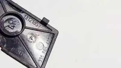 Pezzo di ricambio per auto di seconda mano plastica per bmw 3 (e30) m3 2.3 riferimenti oem iam 13121857  331985437