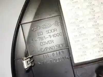 Pezzo di ricambio per auto di seconda mano plastica per opel senator a (29_) 3.0 e riferimenti oem iam 84781-1h000  84781-1h000