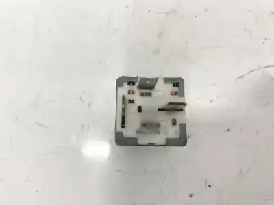 Second-hand car spare part relay for audi a6 c5 (4b2) 2.5 tdi oem iam references 8d0951253a  899313000