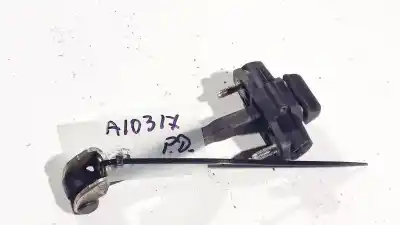 Second-hand car spare part hinge for nissan bluebird hatchback (t72, t12) 1.6 oem iam references 