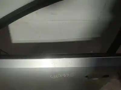 Pezzo di ricambio per auto di seconda mano plastica per opel kadett e fastback (t85) 1.4 s (c08, c48, d08, d48) riferimenti oem iam   