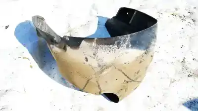 Peça sobressalente para automóvel em segunda mão cave de roda traseira esquerda por bmw 3 (e30) m3 2.3 referências oem iam 312632764