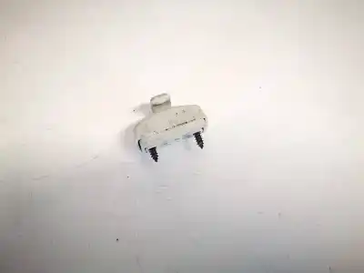 Pezzo di ricambio per auto di seconda mano pezzi vari per opel kadett e fastback (t85) 1.4 s (c08, c48, d08, d48) riferimenti oem iam 3b0857561b  