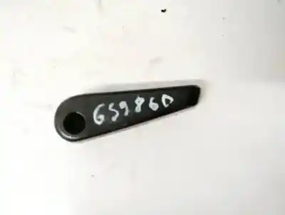 Peça sobressalente para automóvel em segunda mão plásticos por opel zafira b 1.9 cdti referências oem iam 0801024