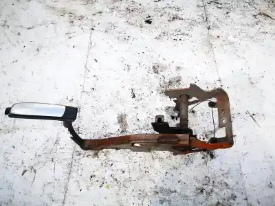 Second-hand car spare part handbrake lever for nissan bluebird hatchback (t72, t12) 1.6 oem iam references 