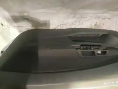Recambio de automóvil de segunda mano de GUARNECIDO PUERTA, Revestimiento de puerta - DELANTERO DERECHO para BMW 3 (E30) M3 2.3 referencias OEM IAM   