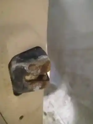 Peça sobressalente para automóvel em segunda mão fechadura do mala por jaguar xj coupé 5.3 referências oem iam 