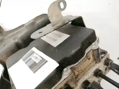 Автозапчастина б/у абс для audi a4 b7 (8ec) 2.0 tdi quattro посилання на oem iam 8e0910517d  8e0614517ak