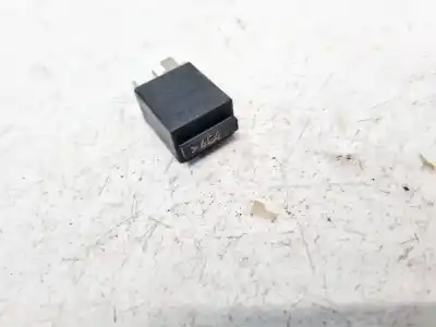 Second-hand car spare part relay for opel kadett e fastback (t85) 1.4 s (c08, c48, d08, d48) oem iam references 7m0951253c