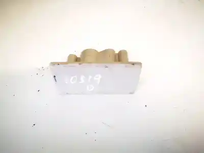 Peça sobressalente para automóvel em segunda mão plásticos por opel zafira a 2.0 dti referências oem iam 24406698