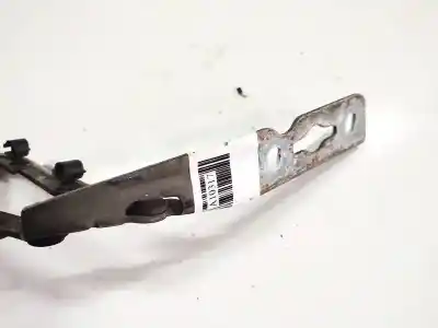 Second-hand car spare part bonnet hinge for nissan bluebird hatchback (t72, t12) 1.6 oem iam references   