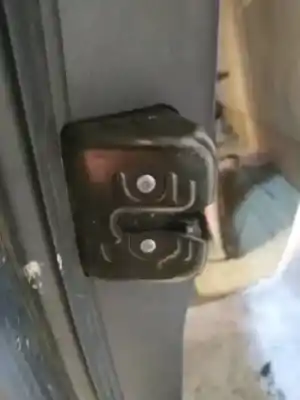 Автозапчастина б/у замок багажника / ворот для SUBARU LEGACY BERL. B13 (BL) 2.0 SE Посилання на OEM IAM   