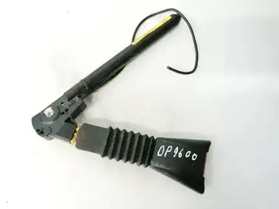 Pezzo di ricambio per auto di seconda mano gancio cintura anteriore destro per opel zafira a 2.0 dti riferimenti oem iam 90560656