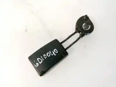 Pièce détachée automobile d'occasion BOUCLE DE CEINTURE DE SÉCURITÉ ARRIERE DROIT pour SEAT ALTEA (5P1)  Références OEM IAM 5M0857754B  33047663