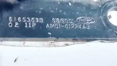 İkinci el araba yedek parçası plasti̇kler için nissan bluebird hatchback (t72, t12) 1.6 oem iam referansları am5161224ab  am51-61224ab, 6165353b