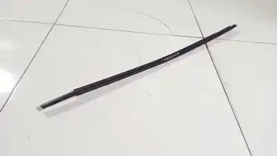 Peça sobressalente para automóvel em segunda mão plásticos por opel zafira a 2.0 dti referências oem iam 