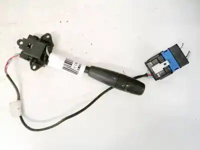 Pièce détachée automobile d'occasion COMMANDE AU VOLANT pour PEUGEOT 206 SW  Références OEM IAM 96250985ZL  34413301