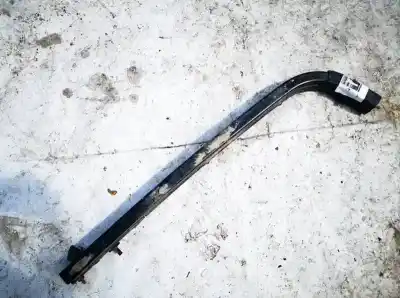 Second-hand car spare part support / sliding door guide for nissan bluebird hatchback (t72, t12) 1.6 oem iam references 