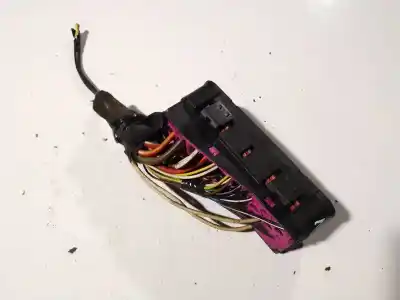 Second-hand car spare part fuse box unit for bmw 3 (e30) m3 2.3 oem iam references   