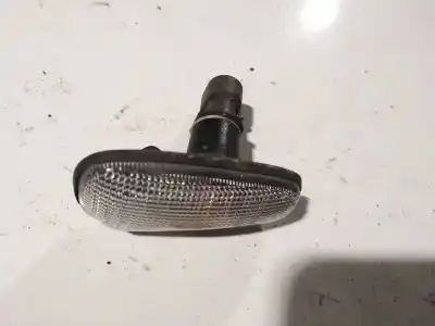 Peça sobressalente para automóvel em segunda mão farolim do lado esquerdo por opel zafira a 2.0 dti referências oem iam 