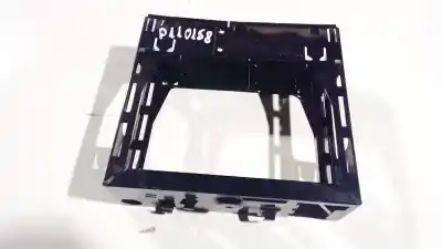 Peça sobressalente para automóvel em segunda mão plásticos por opel zafira a 2.0 dti referências oem iam 8m09130696