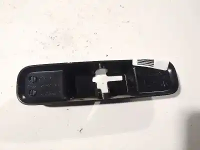 İkinci el araba yedek parçası plasti̇kler için nissan bluebird hatchback (t72, t12) 1.6 oem iam referansları 93bbf61349acw  