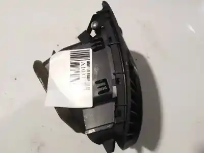 Second-hand car spare part air ventilation grille for opel corsa a fastback (s83) 1.2 i (f08, m08, f68, m68) oem iam references 