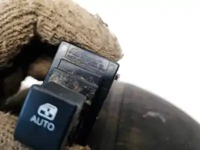 Second-hand car spare part left front power window switch for kia ceed (ed) 1.6 crdi 115 oem iam references 935751h100  93575-1h100