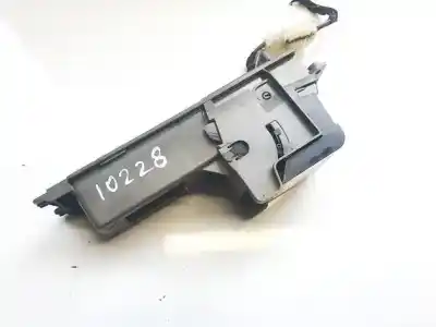 Автозапчастина б/у попільничка для audi a4 b6 (8e2) 1.9 tdi quattro посилання на oem iam 8e0863284b  