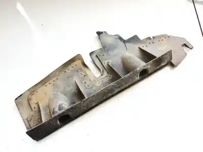 Peça sobressalente para automóvel em segunda mão plásticos por volkswagen golf ii 1.3 referências oem iam 191121284