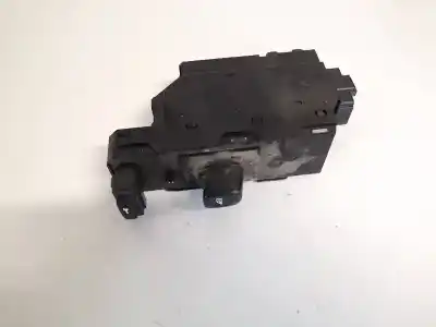 Автозапчасти б/у ВЫКЛЮЧАТЕЛЬ ЛЕВОГО ПЕРЕДНЕГО ОКНА за VOLVO XC90  ссылки OEM IAM 30658115  