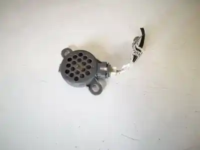 Peça sobressalente para automóvel em segunda mão colunas de som por renault laguna iii 2.0 dci diesel cat referências oem iam 8200259144