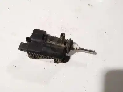 Second-hand car spare part tailgate central locking system  for bmw 3 (e30) m3 2.3 oem iam references 13158126  64183704