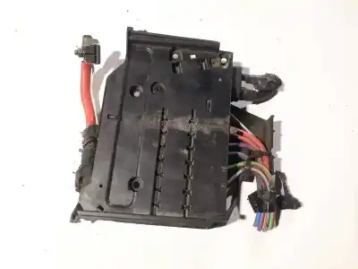 Автозапчасти б/у блок реле/предохранителей за nissan bluebird hatchback (t72, t12) 1.6 ссылки oem iam av6t14a067bf  av6t-14a067-bf