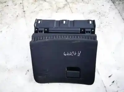 Tweedehands auto-onderdeel handschoenenkastje voor audi 200 c2 sedán (437, 438) 2.1 5e oem iam-referenties 