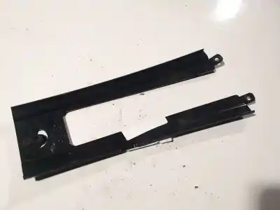 İkinci el araba yedek parçası plasti̇kler için nissan bluebird hatchback (t72, t12) 1.6 oem iam referansları 1s71f243a50ab  1s71-f243a50-ab