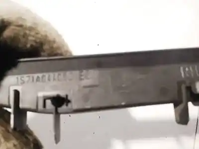 İkinci el araba yedek parçası plasti̇kler için nissan bluebird hatchback (t72, t12) 1.6 oem iam referansları 1s710a4ac60  