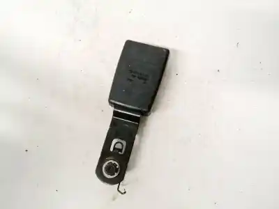 Автозапчасти б/у центральный задний крюк для ремня за opel kadett e fastback (t85) 1.4 s (c08, c48, d08, d48) ссылки oem iam 1t0858491d  