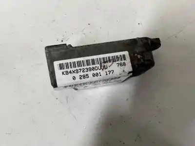 Second-hand car spare part sensor for volkswagen passat variant (3b5) 1.9 tdi oem iam references 3b0959643  0285001177