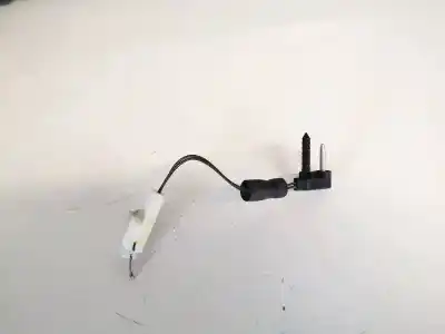 Peça sobressalente para automóvel em segunda mão sensor por skoda octavia ii combi (1z5) 1.6 tdi 4x4 referências oem iam 