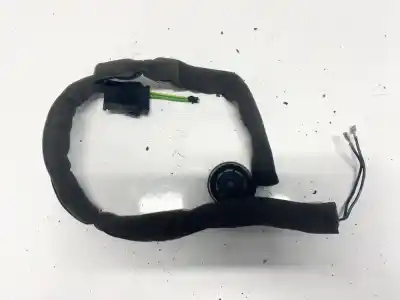 Recambio de automóvil de segunda mano de Altavoz del panel para AUDI A4, B5 1999.09 - 2001.08 FACELIFT 2.5 TDI 110KW 1997.09 - 2000.11 referencias OEM IAM 8D0035399A  