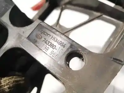 Second-hand car spare part fuse box unit for bmw 3 (e30) m3 2.3 oem iam references 74338010  1534964