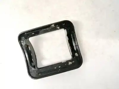 Pezzo di ricambio per auto di seconda mano plastica per kia ceed (ed) 1.6 crdi 115 riferimenti oem iam 893961h010  89396-1h010