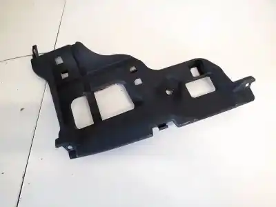 Peça sobressalente para automóvel em segunda mão plásticos por skoda octavia ii combi (1z5) 1.6 tdi 4x4 referências oem iam 5560605050