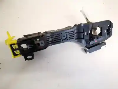 Peça sobressalente para automóvel em segunda mão puxador exterior traseiro direito por skoda octavia ii combi (1z5) 1.6 tdi 4x4 referências oem iam 